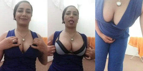 ميلفاوية مصرية استاذة في الشرمطة تصور نودز لحبيبها وهي هيجانة تعرض خرم طيزها و كسها