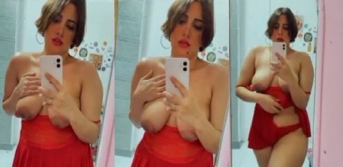 تجميعة فيديوهات نودز شرموطه مصريه بجسم بلدي تعرض لحبيبها وتفرجه علي بزازها وتنيك كسها بزب صناعي